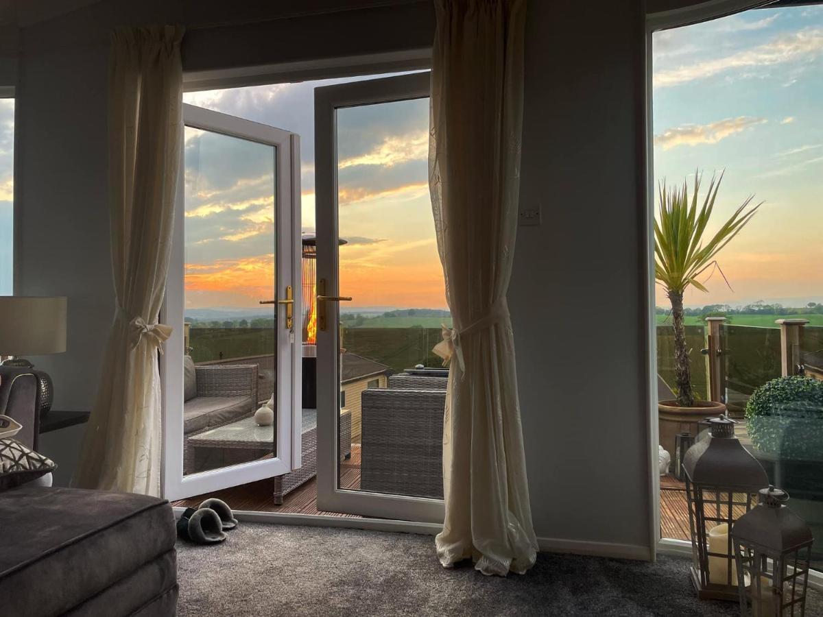 Ribble Valley Lodge Retreat 吉斯本 外观 照片