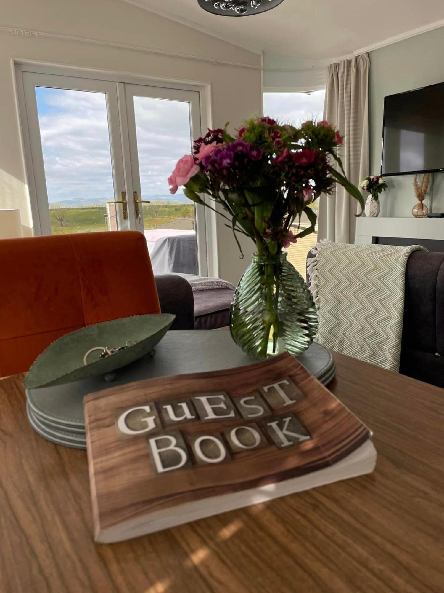Ribble Valley Lodge Retreat 吉斯本 外观 照片